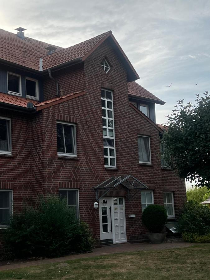 No 4 Apartment Lembruch Bagian luar foto